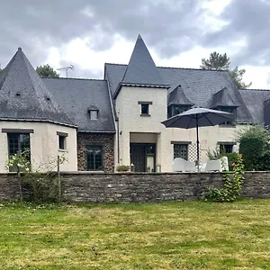 https://chambre-de-la-cime-des-pins.inbrittany.com
