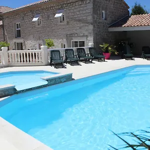 Théodore Hotel